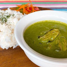 牡蠣とほうれん草のココナッツカレー