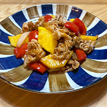 豚肉のパイナップル炒め